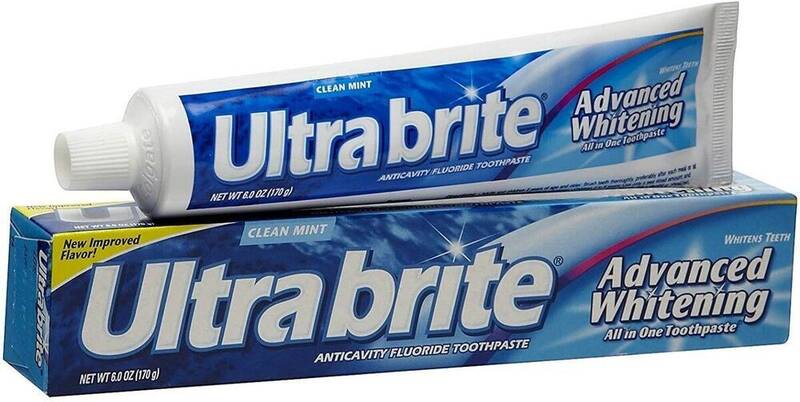 Ultra Brite Advanced Whitening Anticavity Fluoride Toothpaste, Clean Mint 6 oz (170 g) product package